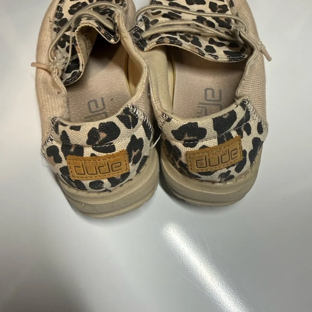 Hey Dude Wendy Youth Funk Leopard Print Slip On Shoes Size 2Y